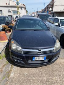 Opel Astra GTC 1.7 CDTI 101CV 3 porte Cosmo