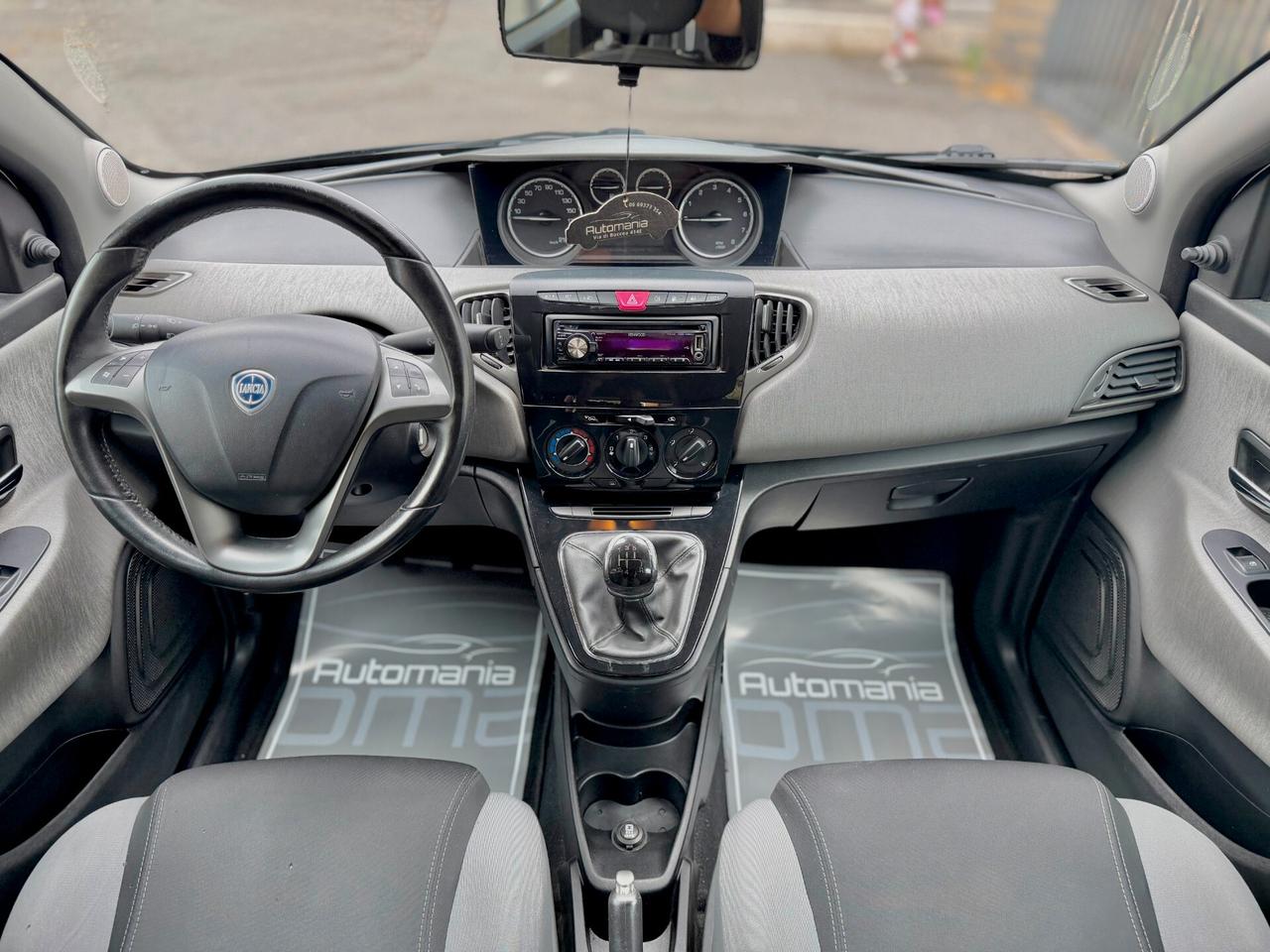 Lancia Ypsilon 1.2 69 CV 5p GPL Ecochic GPLRINNOVATO\DISTRUBIZIONEFATTA