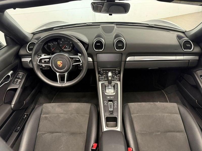 Porsche 718 2.0 Boxster