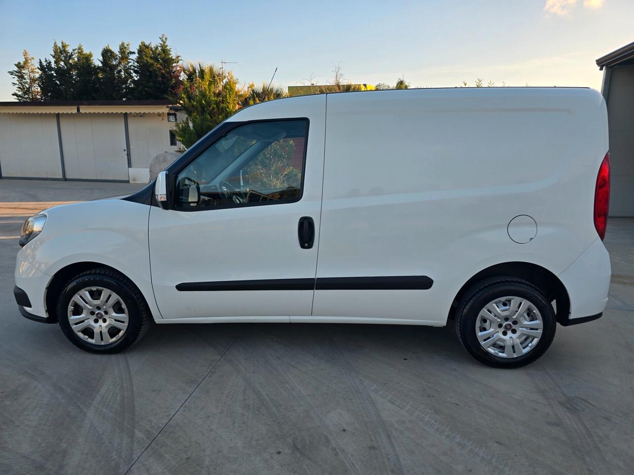 Fiat Doblo Doblò 1.3 MJT PC-TN Cargo Lamierato SX 3 Posti E5