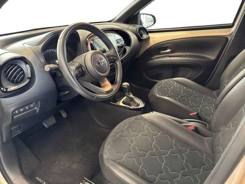 Toyota Aygo X 1.0B (72 CV) Lounge S-CVT