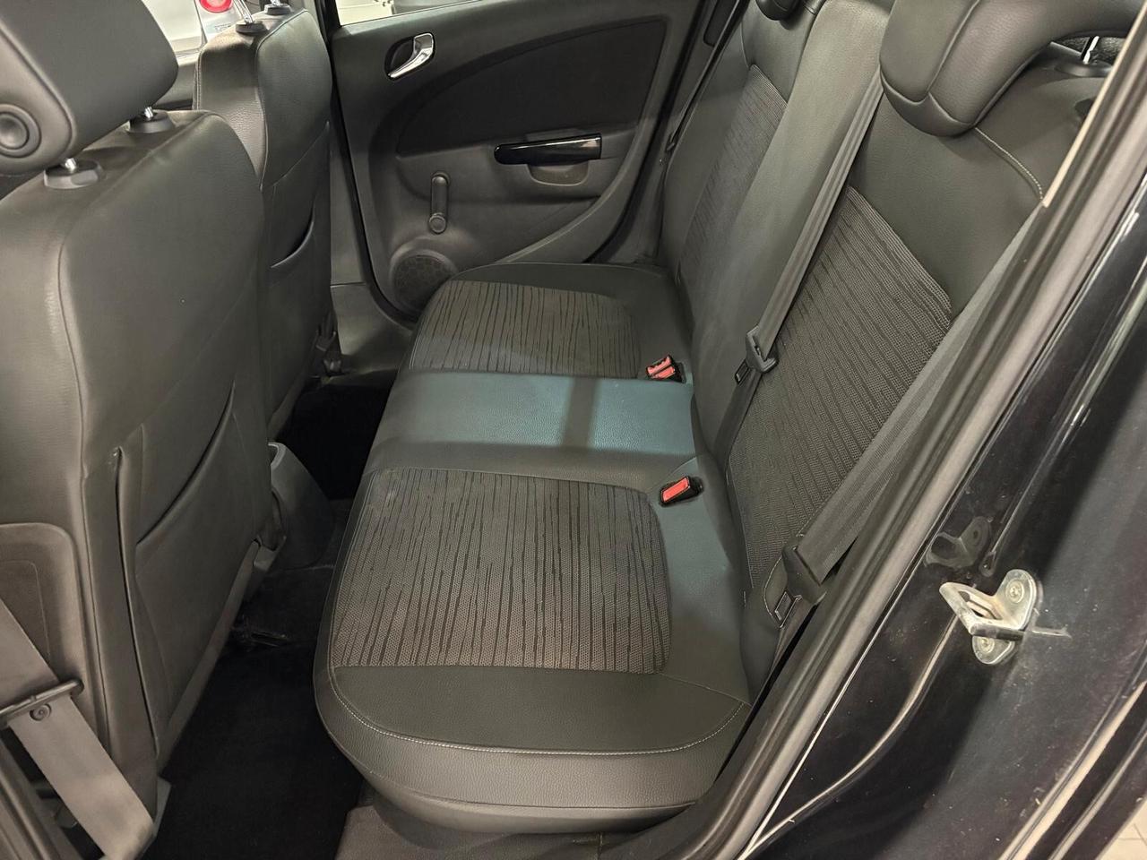 Opel Corsa 1.2 85CV 5 porte GPL-TECH Edition