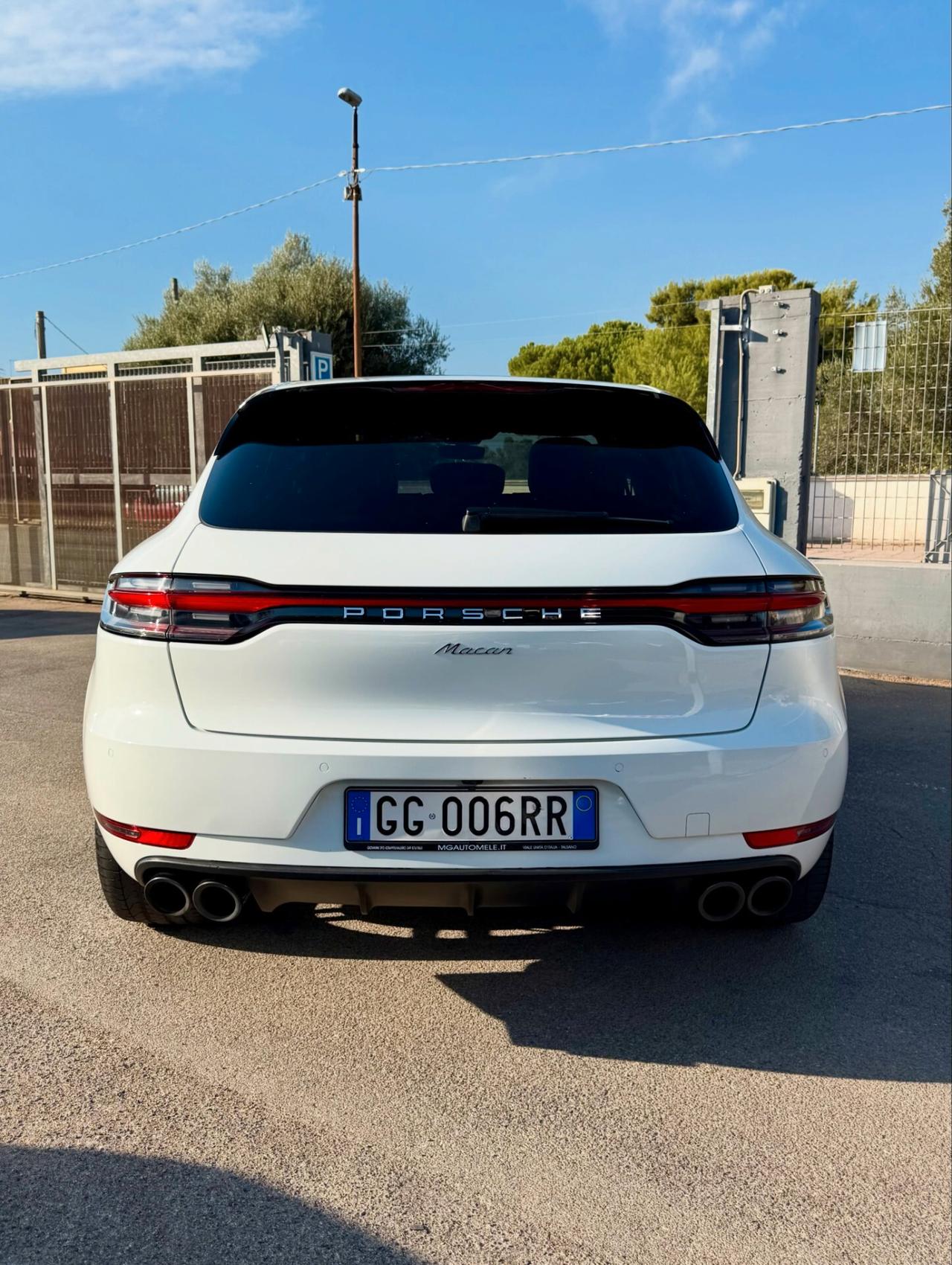 PORSCHE MACAN 2.0 T.B. 245 CV (180kw) – PDK