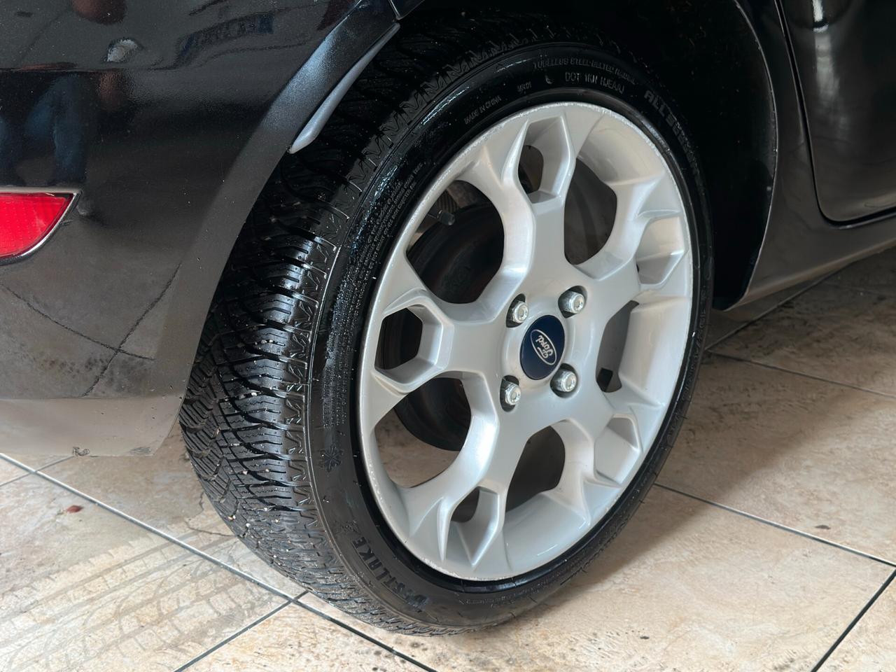 Ford Fiesta 1.4 TDCi 5p. Titanium