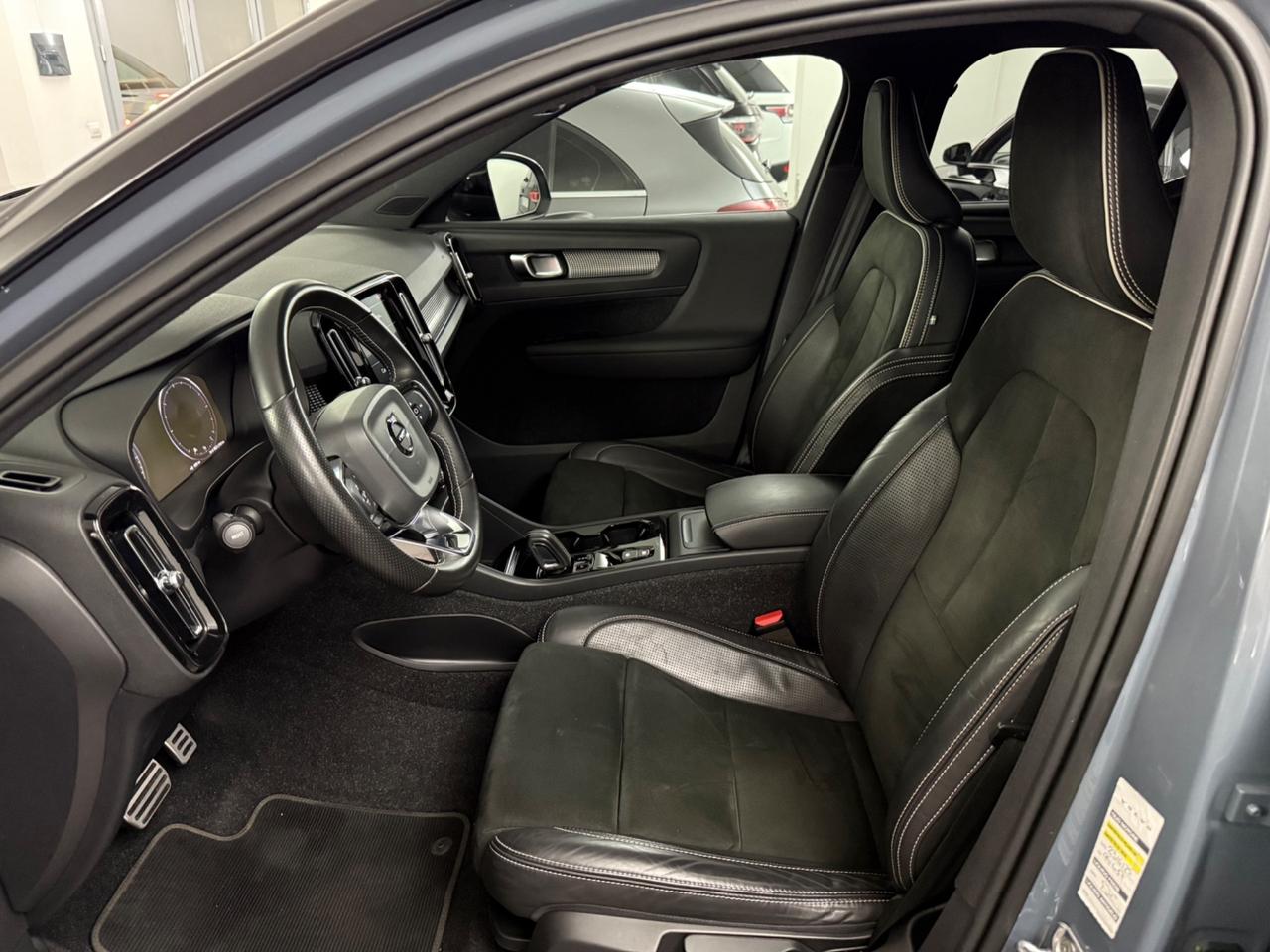 Volvo XC40 D3 Geartronic R-design UNICO PROPRIETARIO