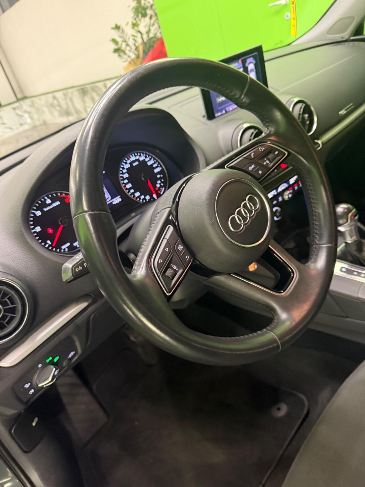 Audi A3 SPB 30 TDI S tronic Admired