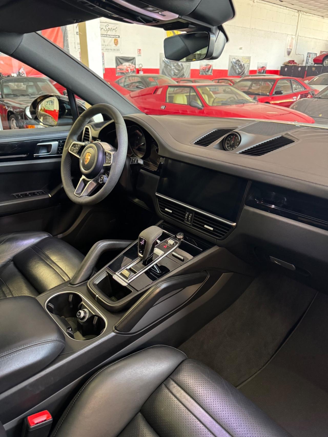 Porsche Cayenne Coupe 3.0 V6 PERMUTE