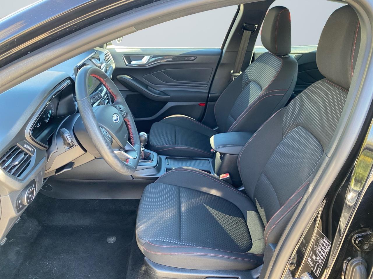 FORD Focus V 2022 - Focus 1.0t ecoboost h ST-Line 125cv