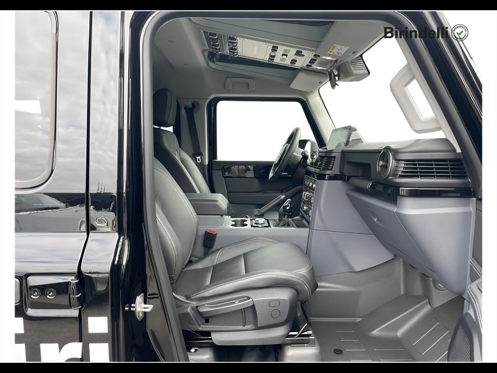 INEOS Station Wagon Fieldmaster - Motore BMW 3.0L Turbo Diesel, 6 cilindri in linea