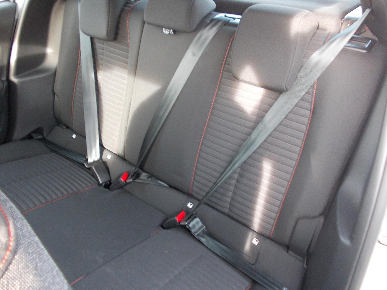 Peugeot 208 PureTech 12 -Active-5 P.-KM28325-SI NEOPATENTATI