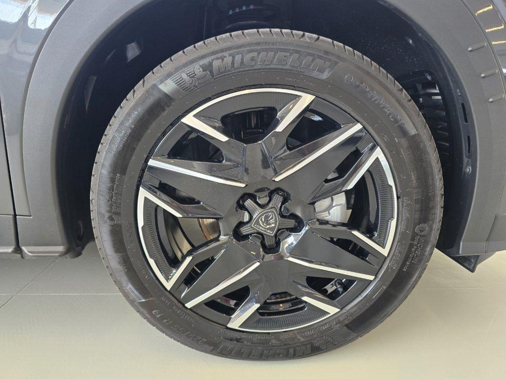 Peugeot 3008 Hybrid 145CV e-DCS6 Allure