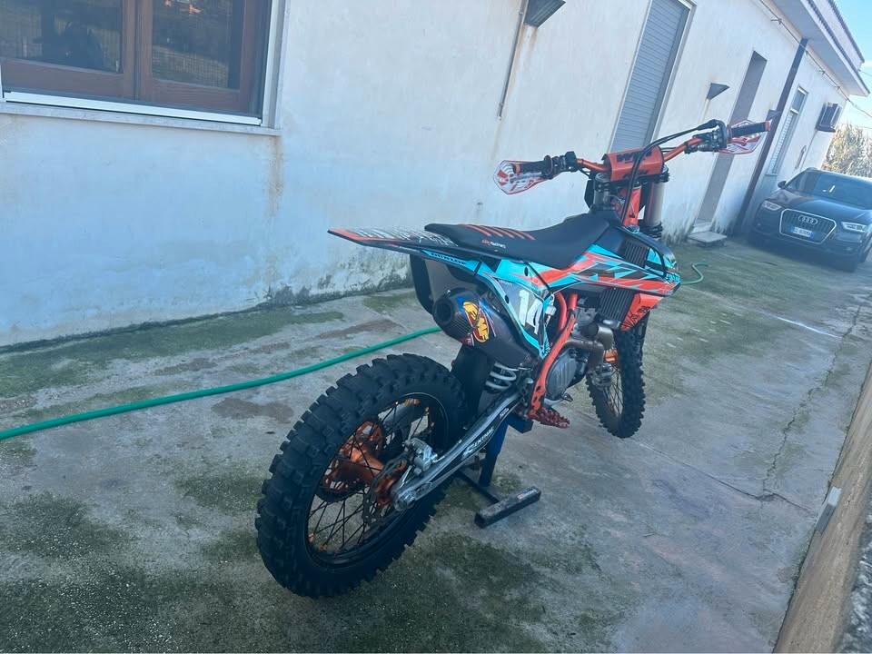 Ktm 350 4T ktm 350