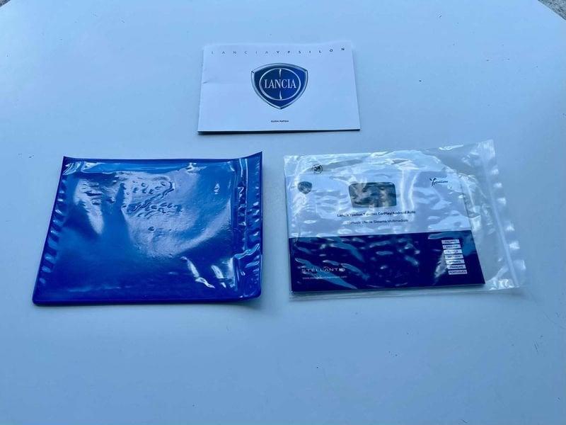 Lancia Ypsilon 1.0 FireFly 70CV S&S Hybrid Platino - AZIENDALE