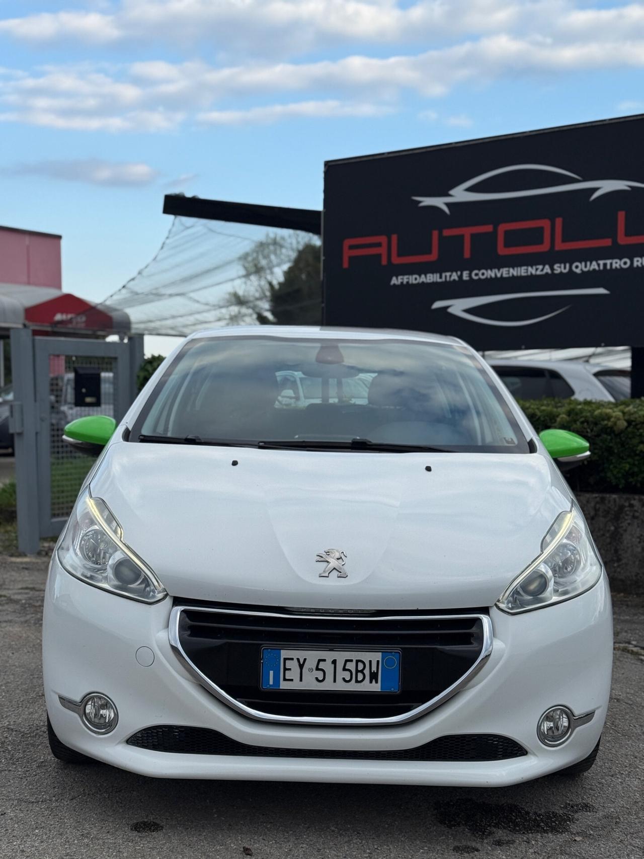 Peugeot 208 1.6 e-HDi 92 OK NEOPATENTATI5 porte Allure