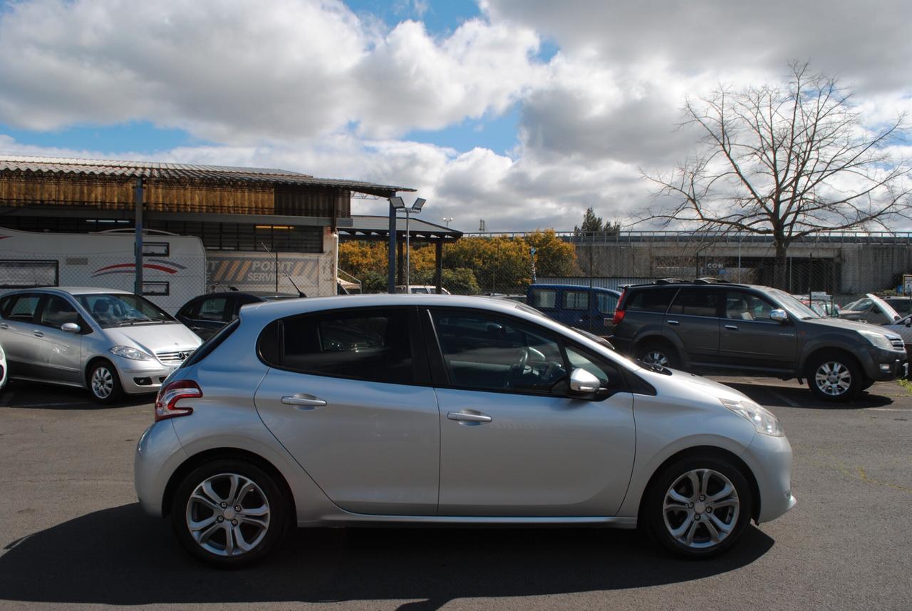 PEUGEOT 208 1.4 HDI 68 CV
