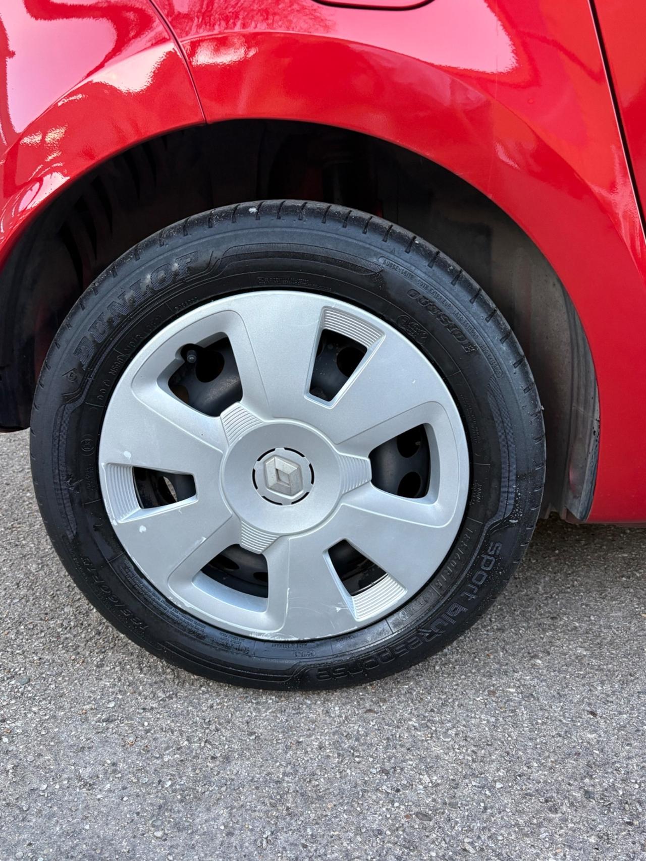 Renault Twingo pari al nuovo 1.0 benzina 125.000 km