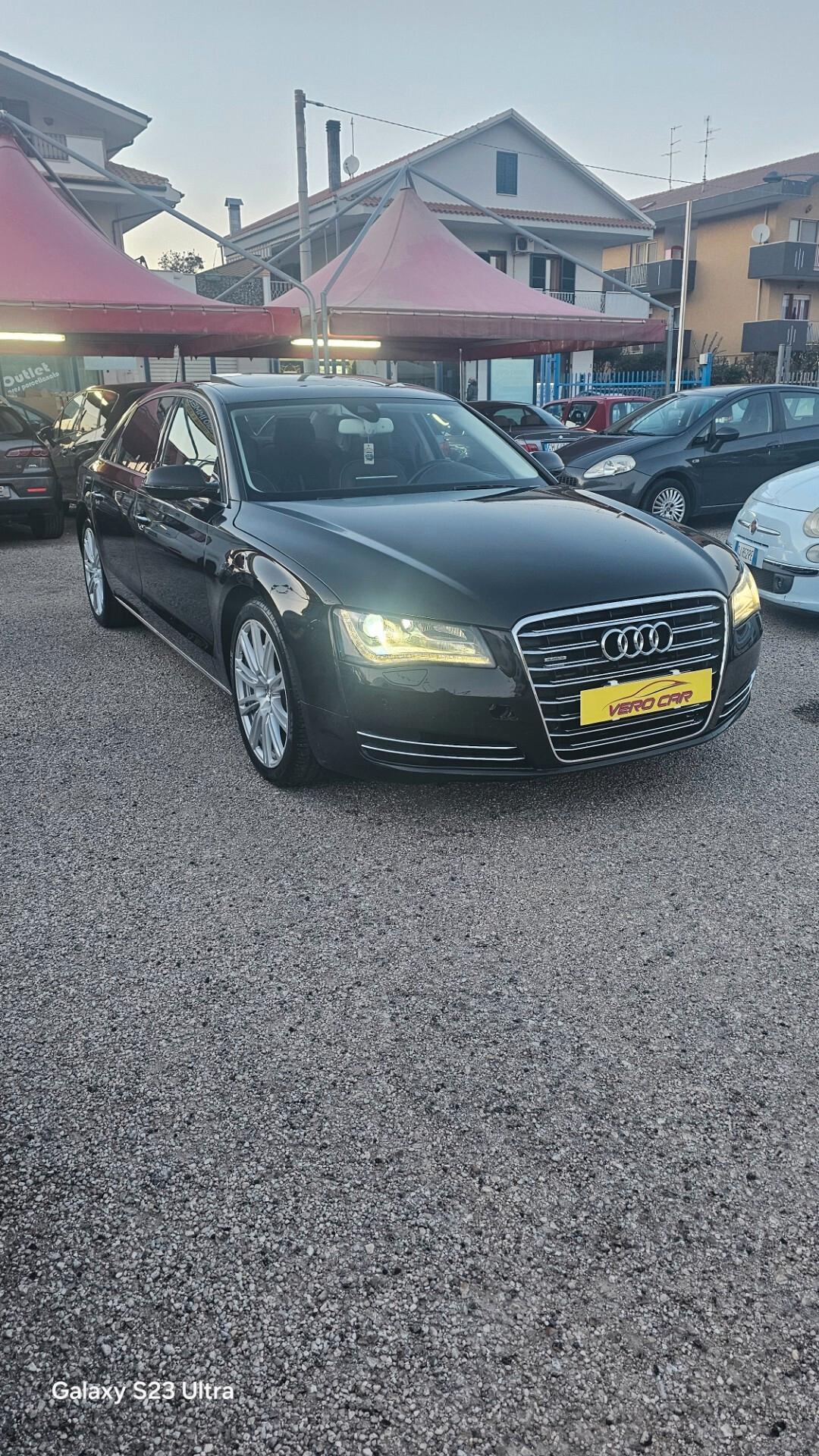 Audi A8 3.0 TDI 250 CV clean diesel quattro tiptronic