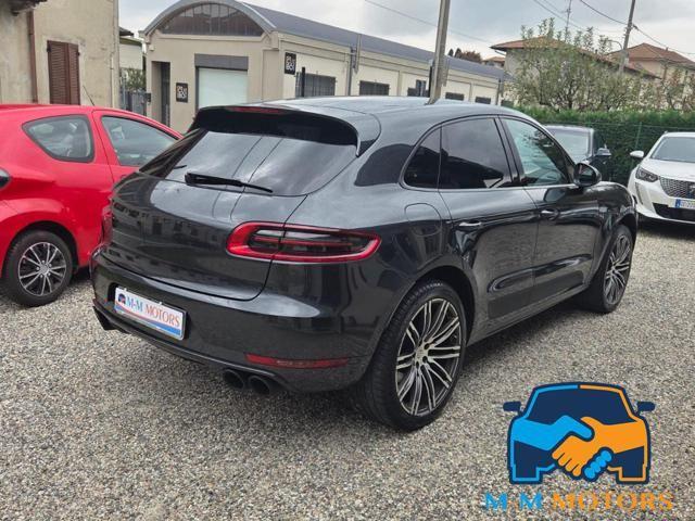 PORSCHE Macan 2.0