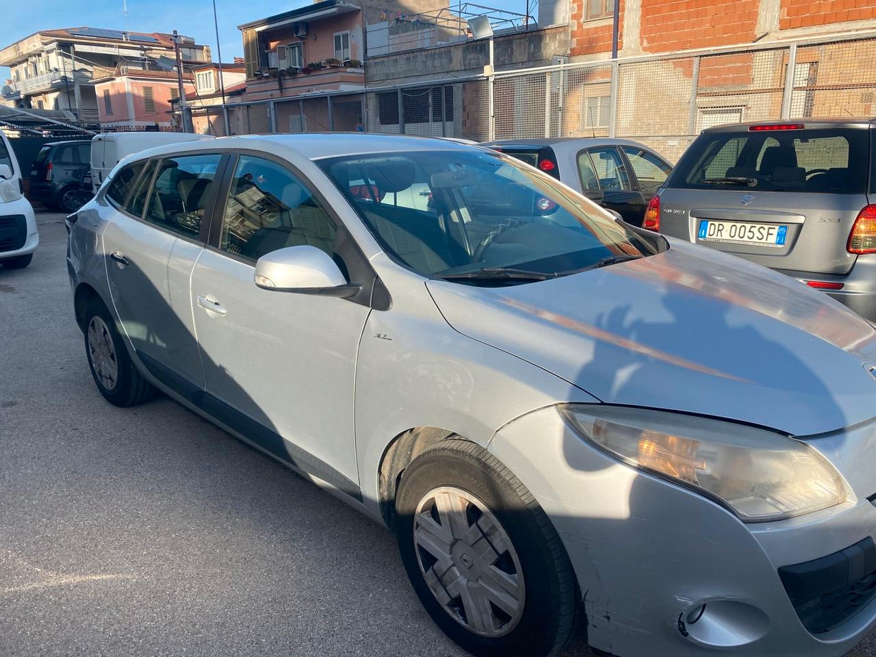 Renault Megane 1.5 cc diesel -(PRIVATO)-2010