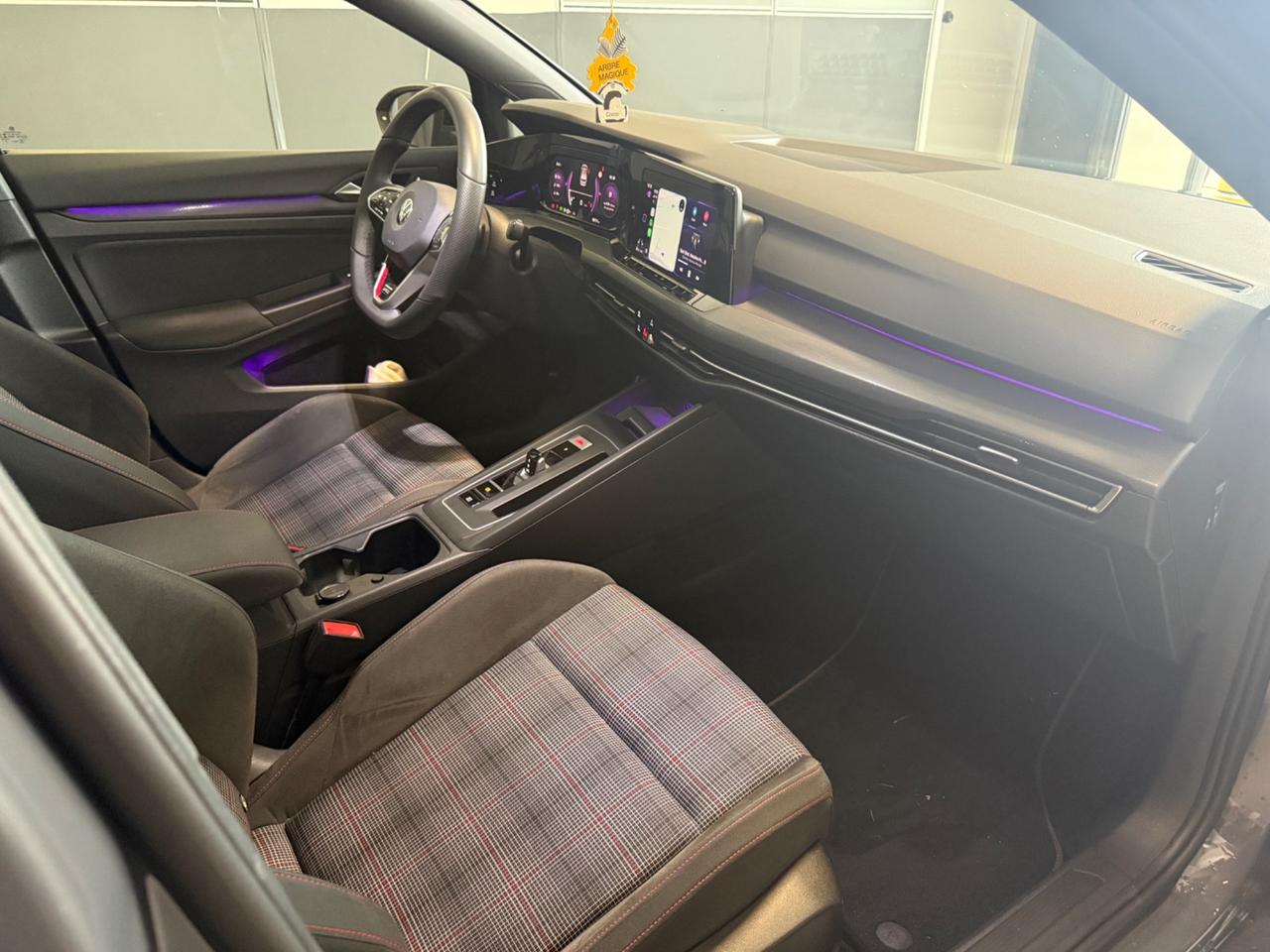 Volkswagen Golf GTI 2.0 TSI DSG 245cv
