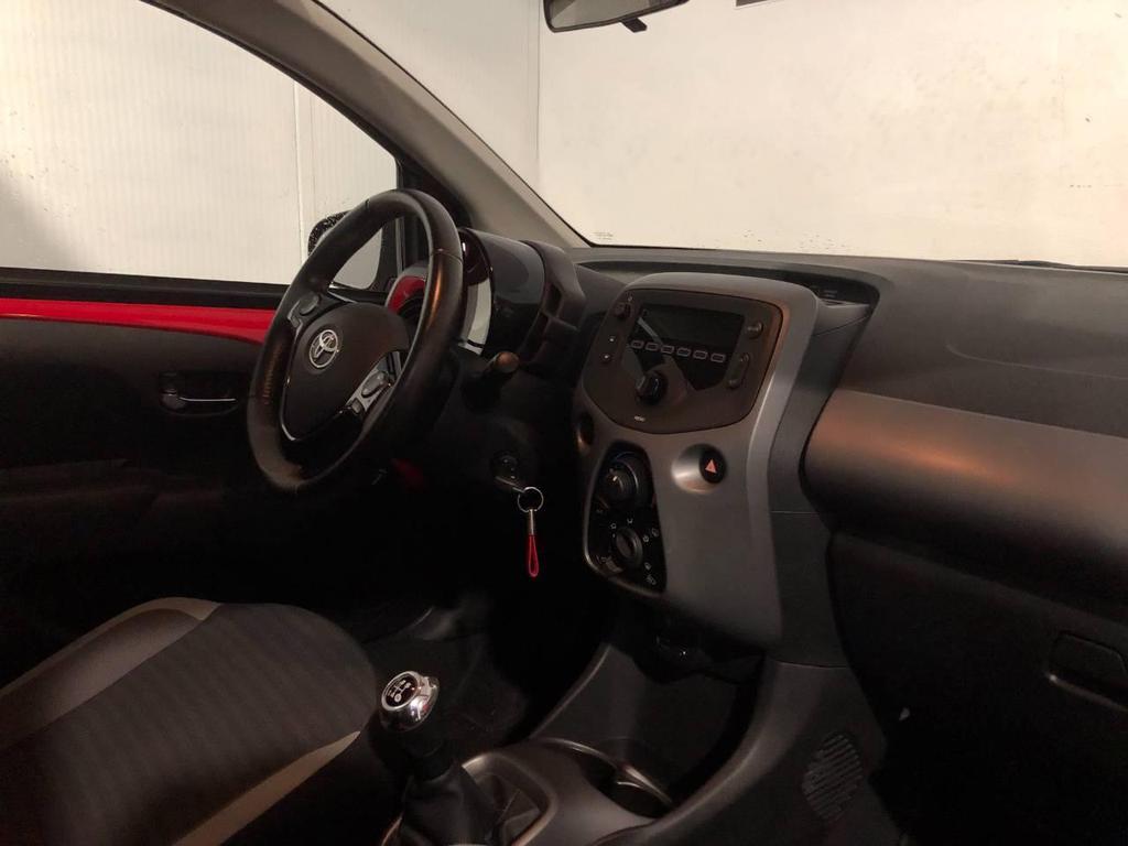 Toyota Aygo 5 Porte 1.0 VVT-i x-cool