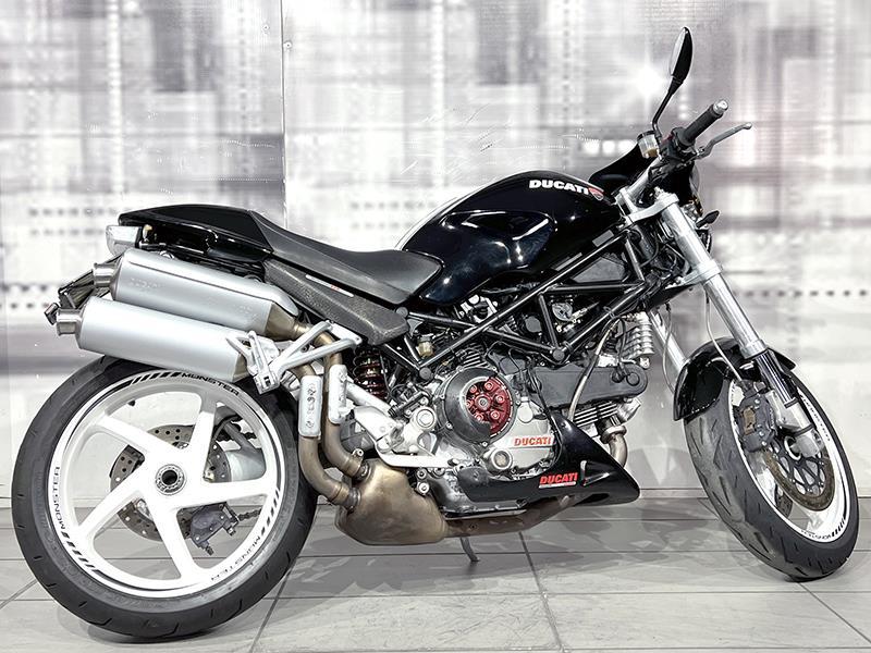 Ducati Monster S2R 1000