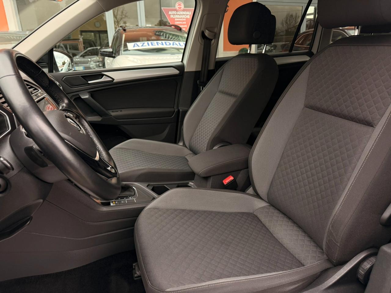 VOLKSWAGEN Tiguan R-Line 2.0 TDI 150CV DSG Sport 2019