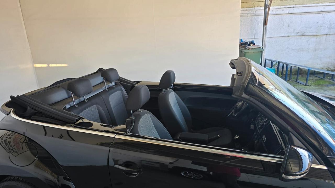 Volkswagen Maggiolino Beetle