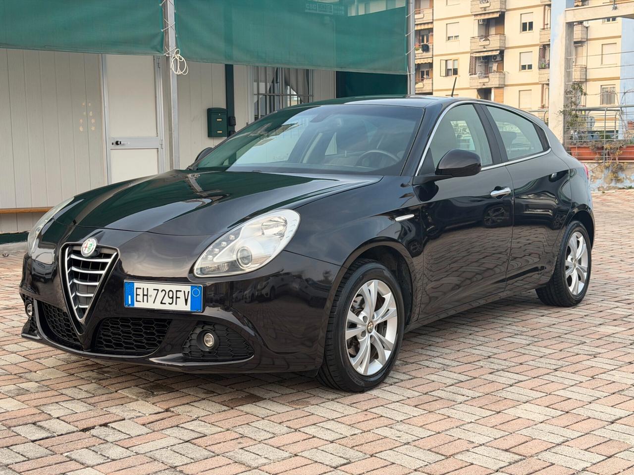 Alfa Romeo Giulietta 1.6 JTDm-2 105 CV Distinctive