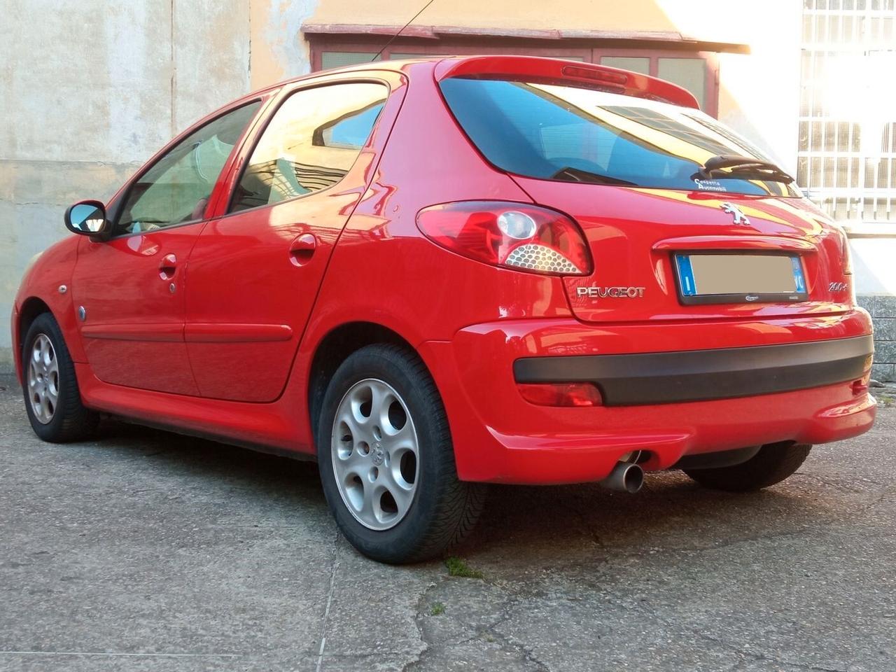 Peugeot 206 PLUS 5P 1.1 GENERATION ECO-GPL