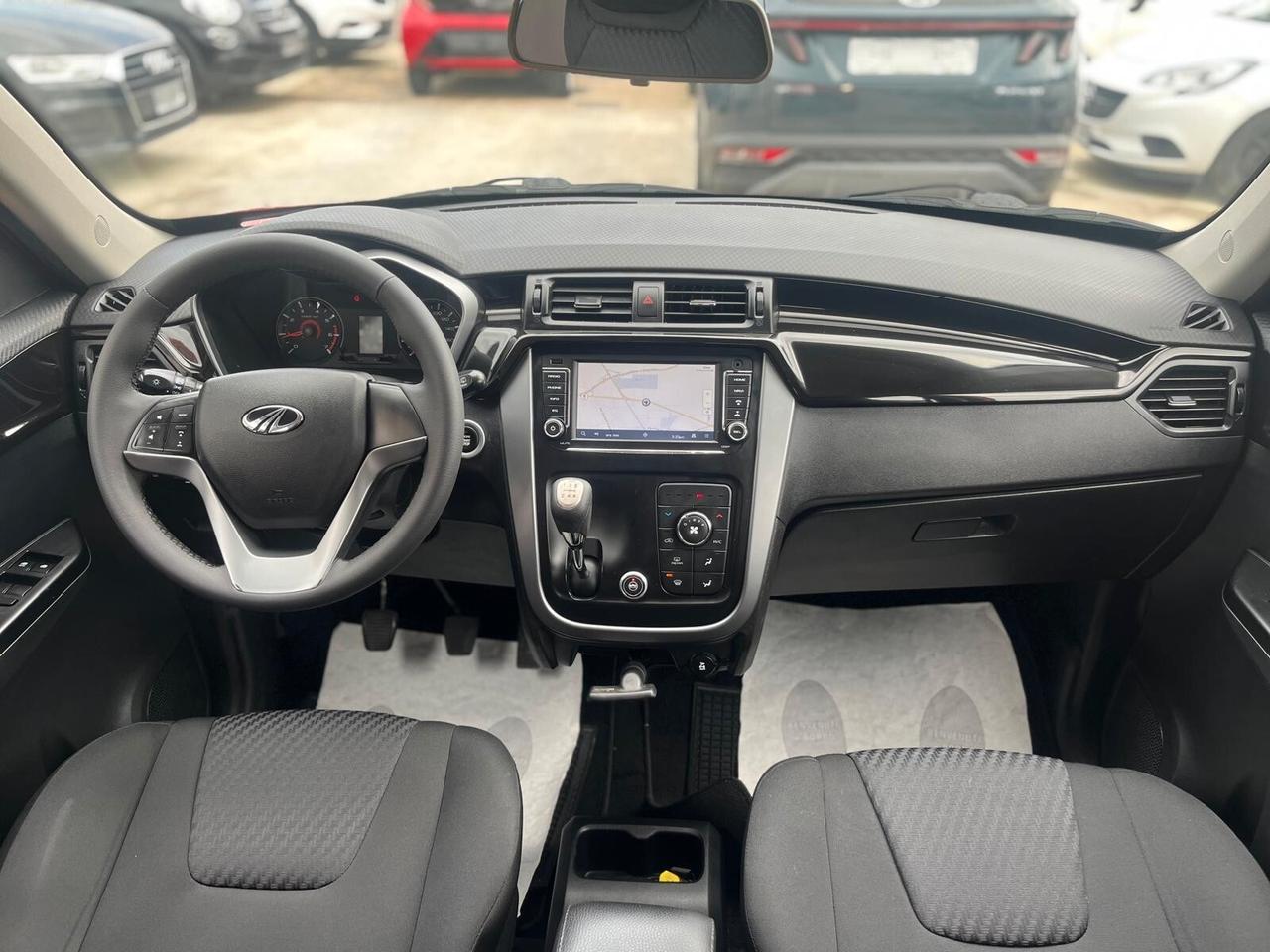 Mahindra KUV100 1.2 GPL 83cv K8 LED Navi Cerchi lega Tagliandi