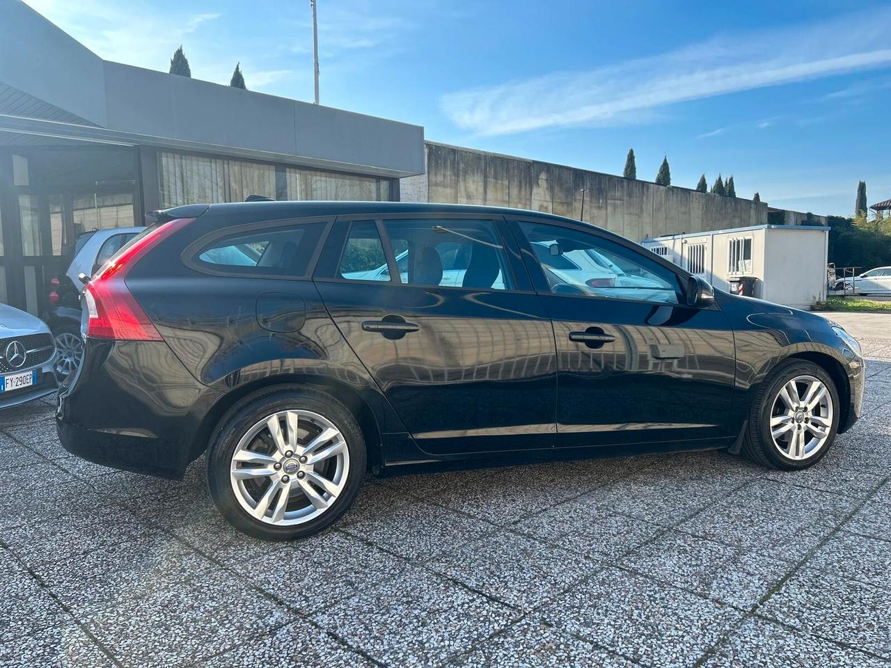 Volvo V60 DRIVe