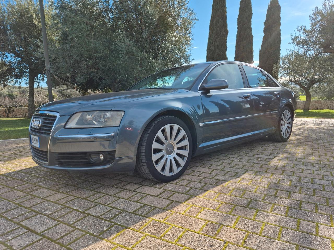 Audi A8 L 4.2 V8 TDI F.AP. quattro tiptronic