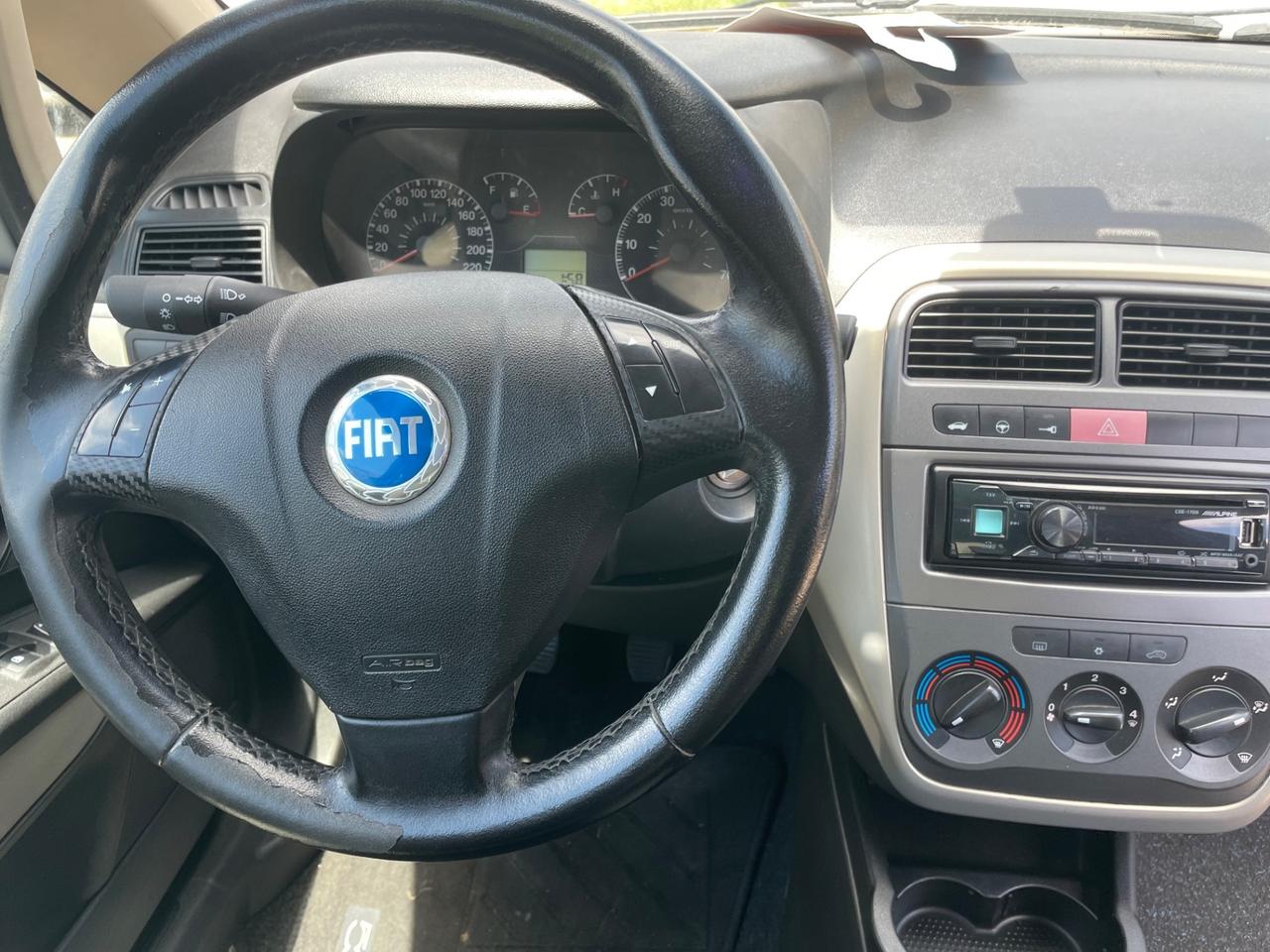 Fiat Grande Punto Grande Punto 1.3 MJT 75 CV 3 porte Dynamic