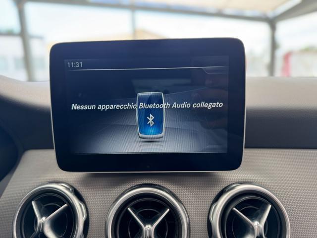 MERCEDES-BENZ GLA 180 d Automatic Sport (Tetto/Navi/Retro/Led)