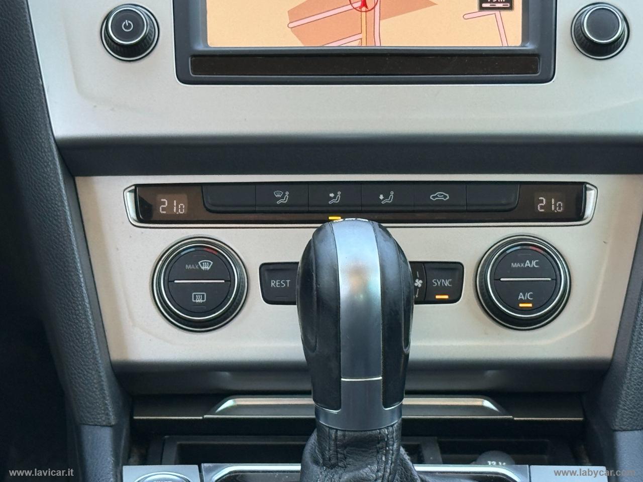 VOLKSWAGEN Passat Variant 2.0 TDI DSG Business BMT