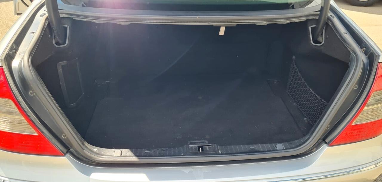 Mercedes-benz E 200 E 200 NGT Bi-power cat Elegance