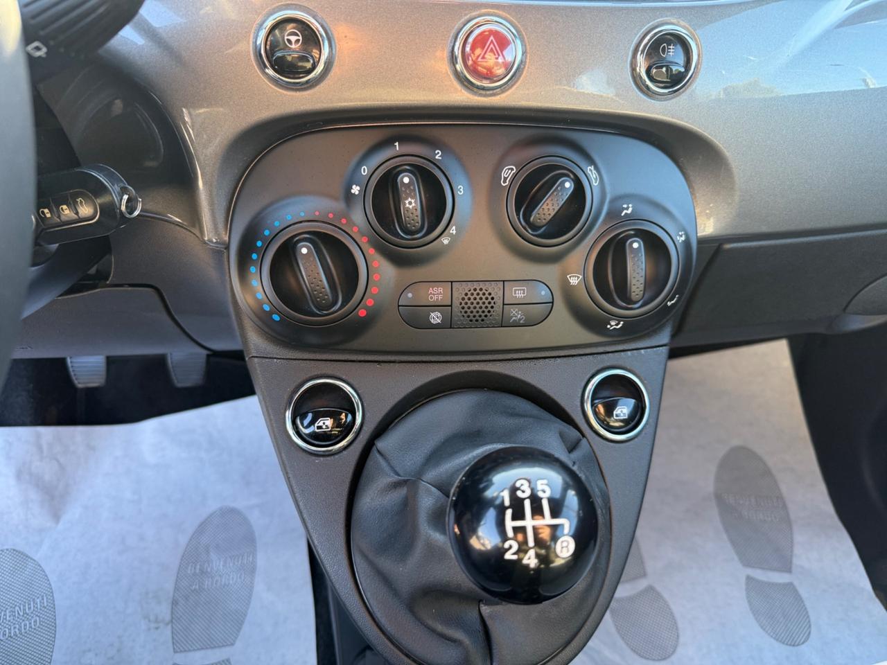 Fiat 500 1.2 Lounge 59.000 KM NEOPATENTATI