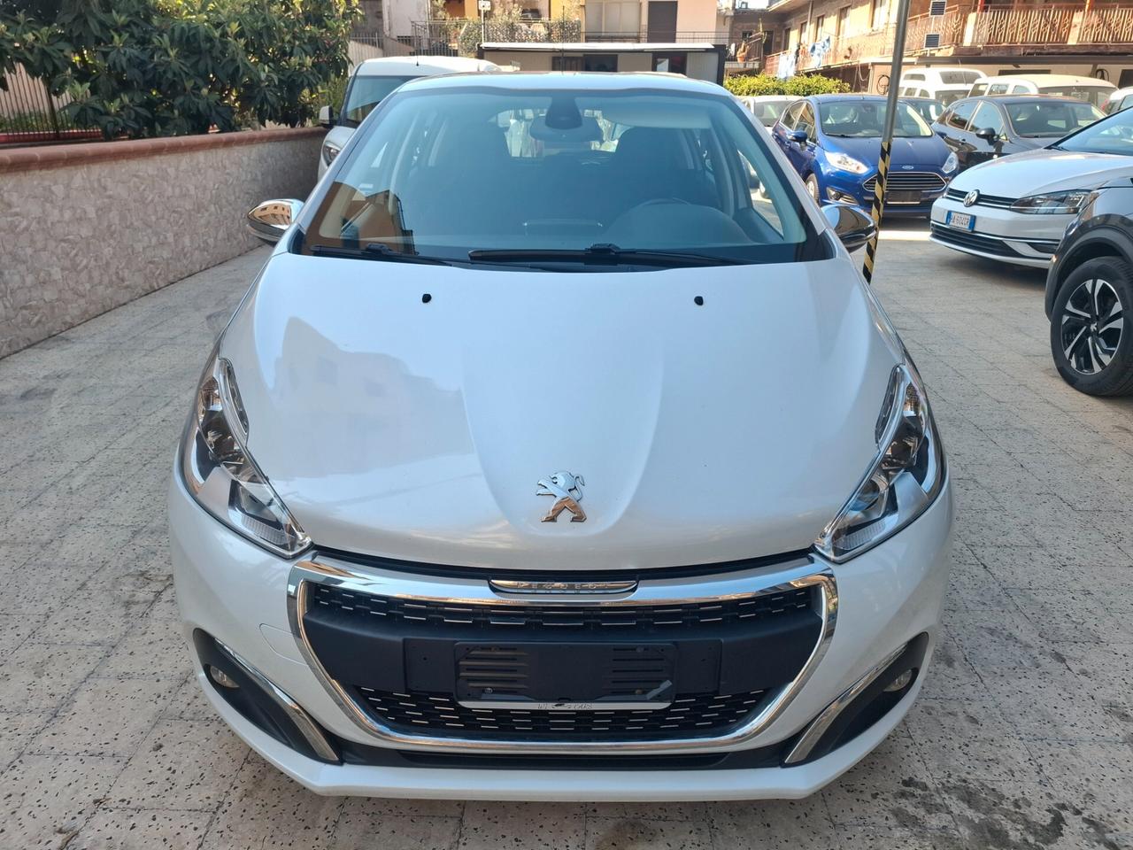 Peugeot 208 - 1.6 100 CV NAVIGATORE | LED