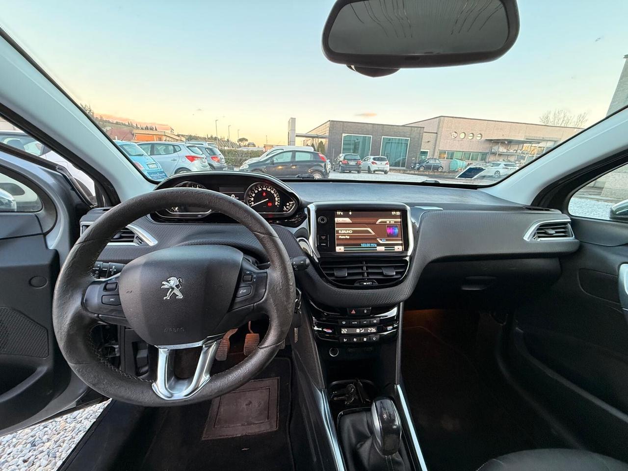 Peugeot 2008 1.6 e-HDi 115 CV Stop&Start Allure