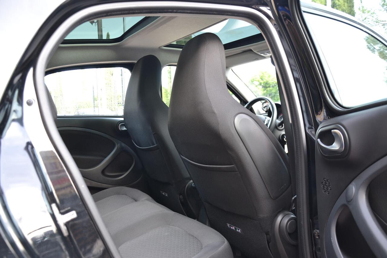 Smart ForFour EQ PULSE **CARICA RAPIDA**PREZZO REALE**RCAM