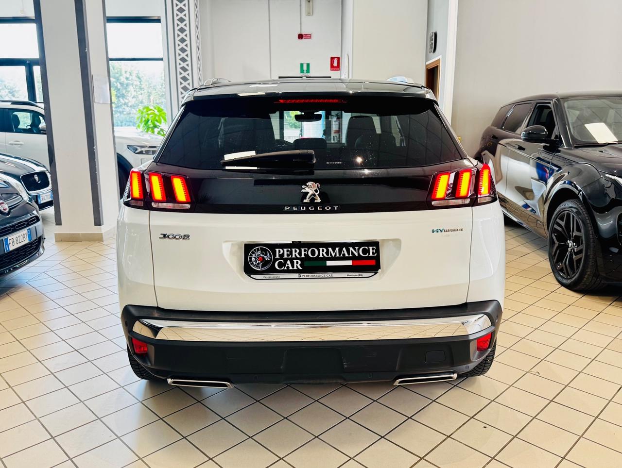 Peugeot 3008 Hybrid4 300 e-EAT8 GT Line