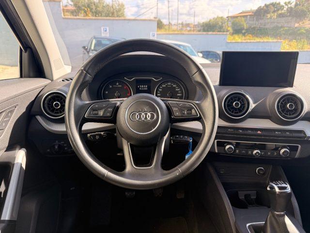 AUDI Q2 30 TDI Business