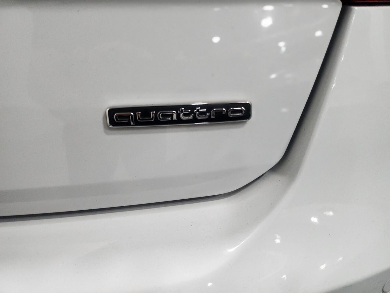 Audi Q2 2.0 TDI quattro S tronic line Edition