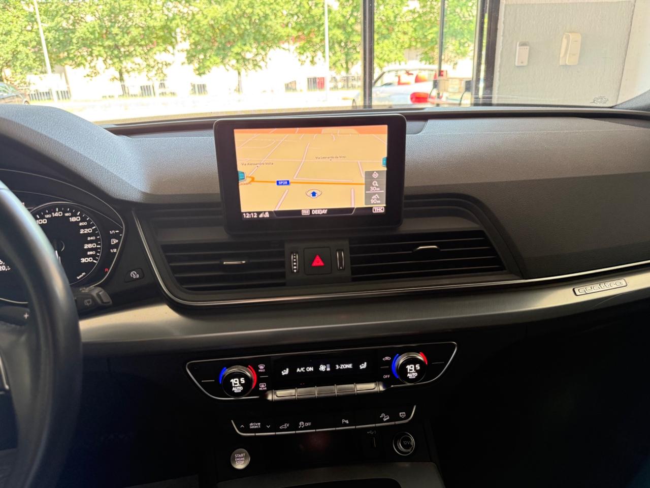 Audi Q5 50 TFSI e quattro S tronic Business Design