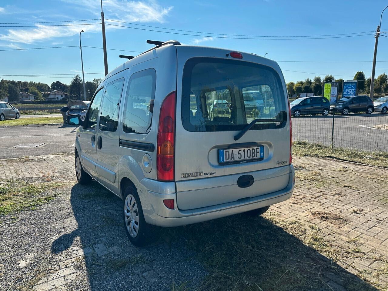 Renault Kangoo 1.2 16V 5p. Oasis