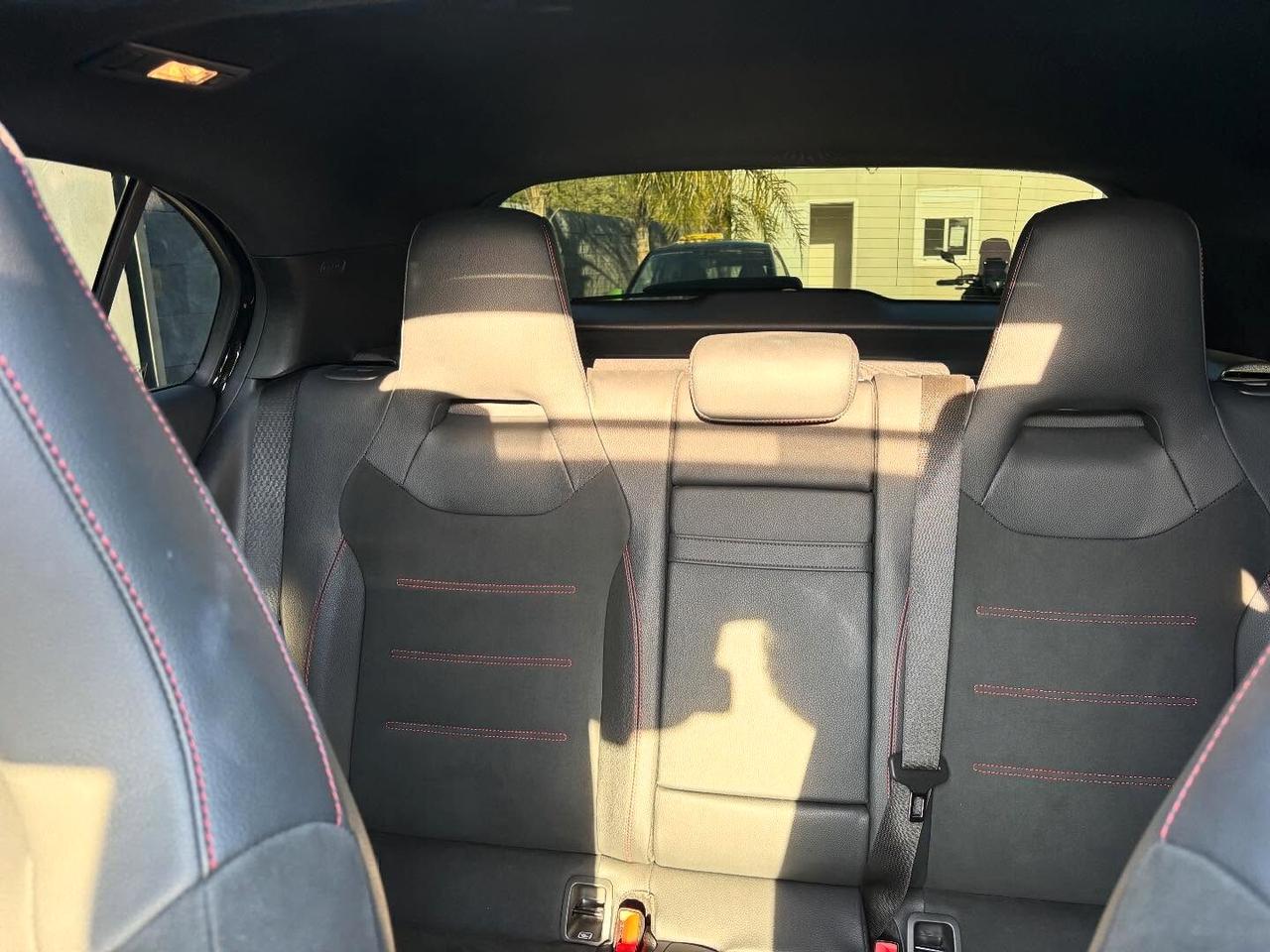 Mercedes-benz A 35 AMG 4Matic+ Line Premium-2023