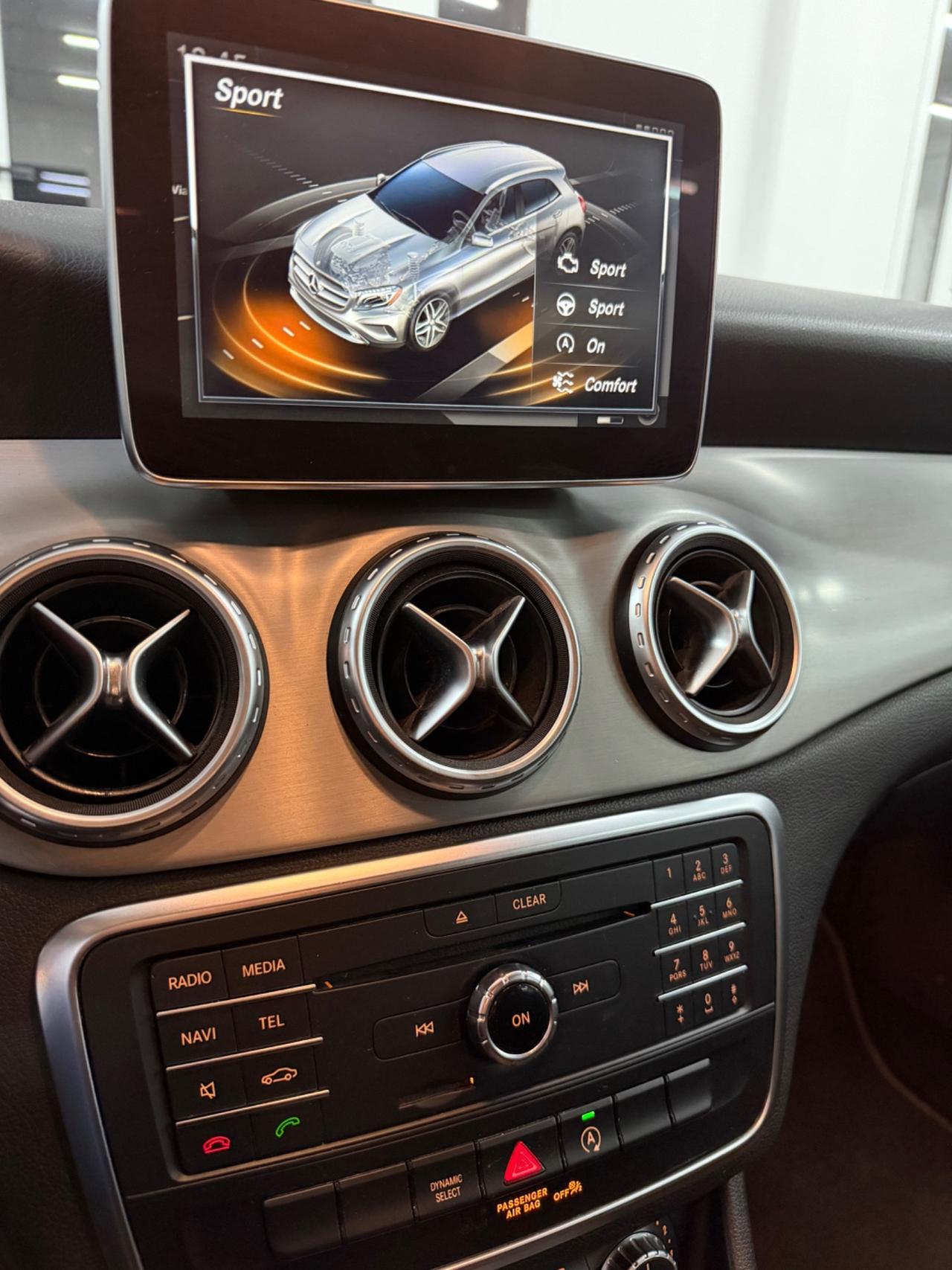 Mercedes GLA 200 d AMG Premium FINANZIABILE