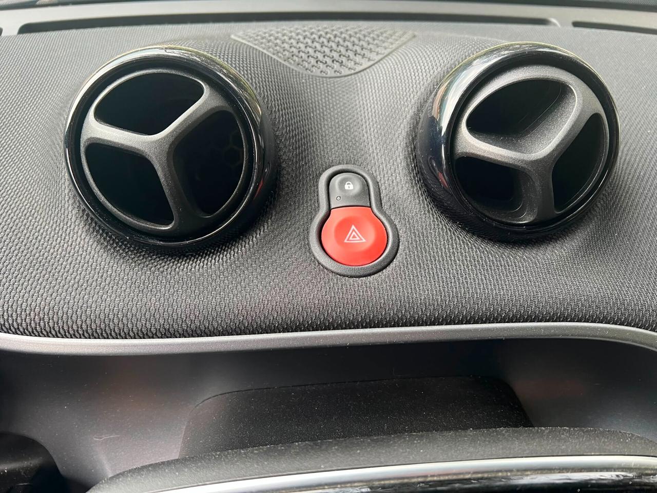 Smart ForTwo EQ Passion ... un fruscio nell'aria
