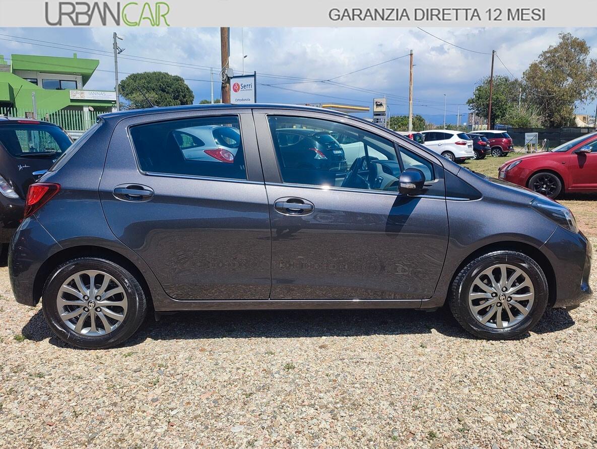 TOYOTA Yaris 1.0 5p Lounge Full - GARANZIA